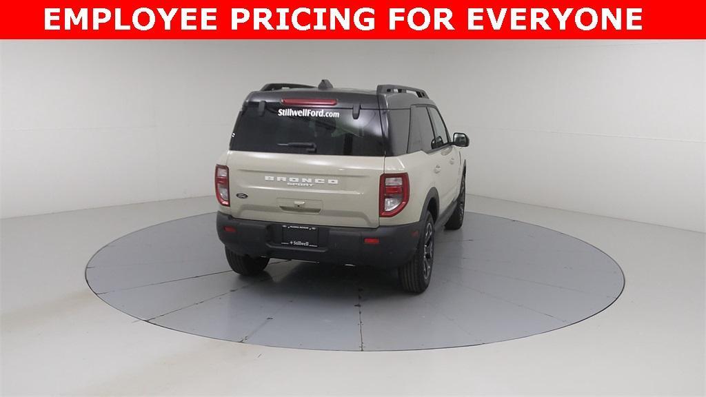 new 2025 Ford Bronco Sport car, priced at $37,705