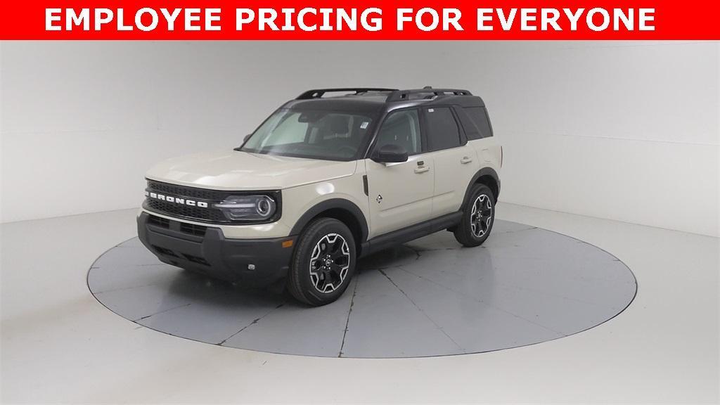 new 2025 Ford Bronco Sport car, priced at $37,705