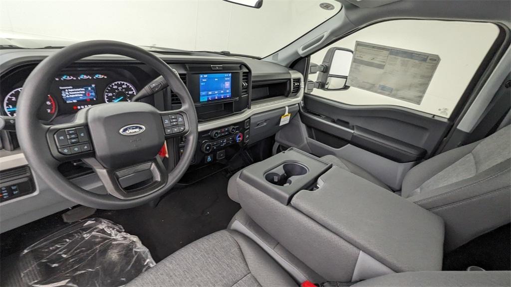 new 2025 Ford F-350 car, priced at $59,805