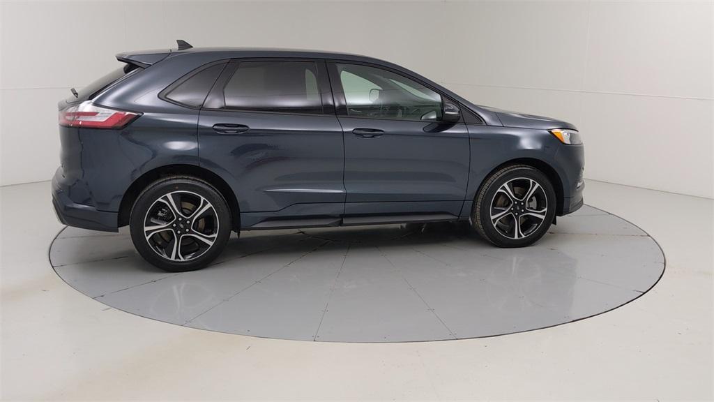 used 2024 Ford Edge car, priced at $34,928