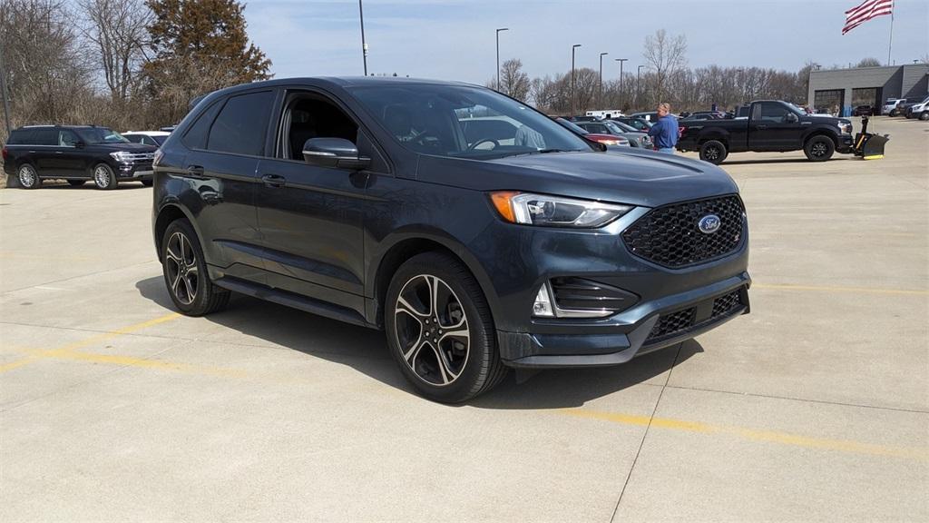 used 2024 Ford Edge car, priced at $36,038