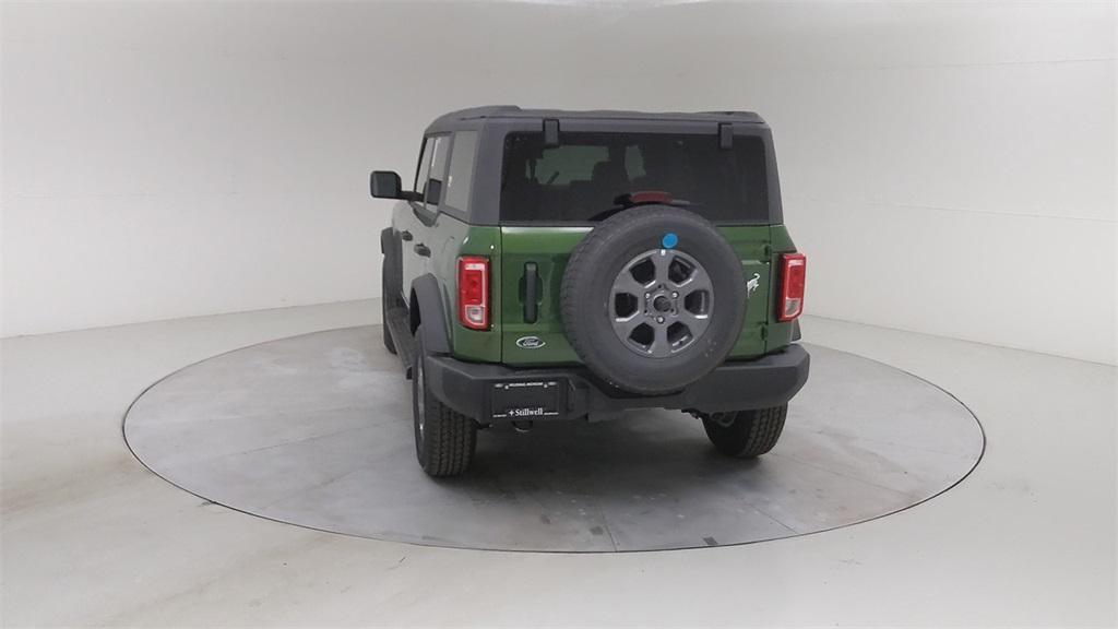 new 2025 Ford Bronco car, priced at $51,260