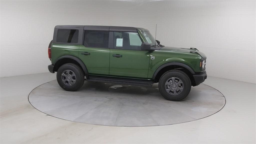 new 2025 Ford Bronco car, priced at $51,260