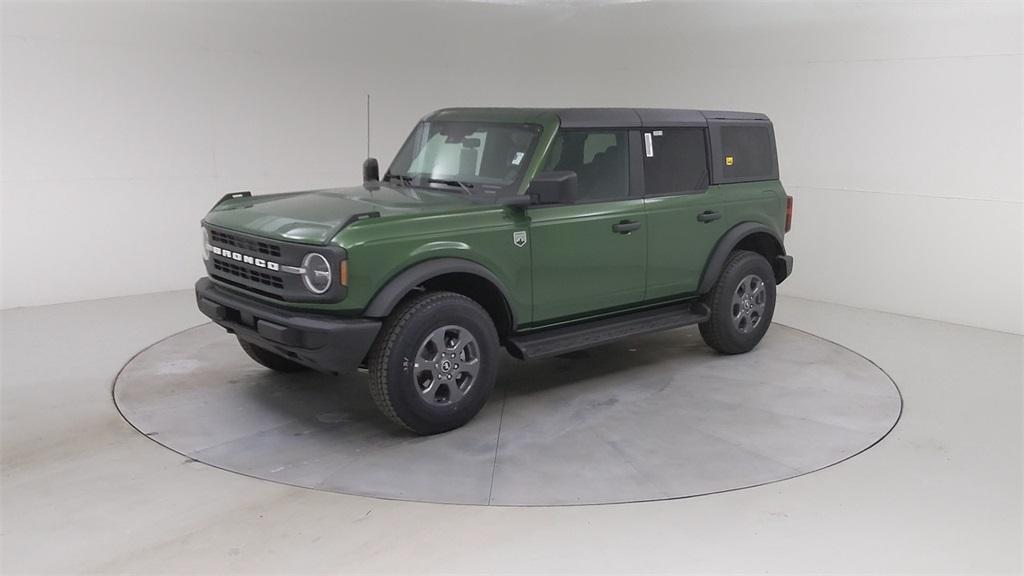 new 2025 Ford Bronco car, priced at $51,260