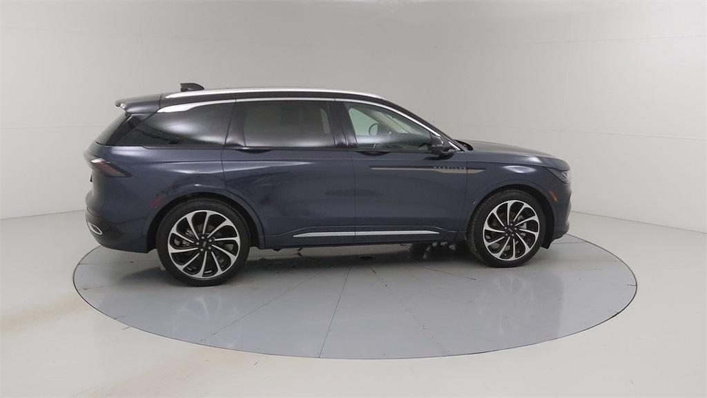 used 2024 Lincoln Nautilus car, priced at $67,807