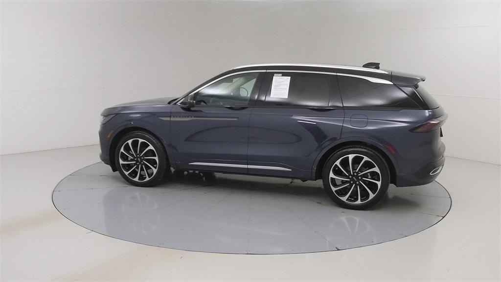 used 2024 Lincoln Nautilus car, priced at $67,807