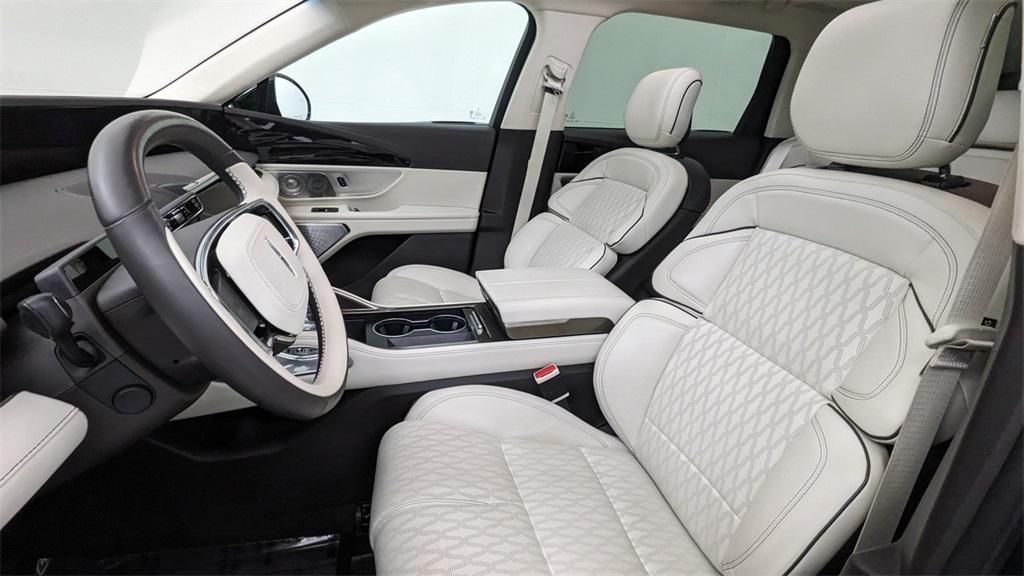 used 2024 Lincoln Nautilus car, priced at $67,807