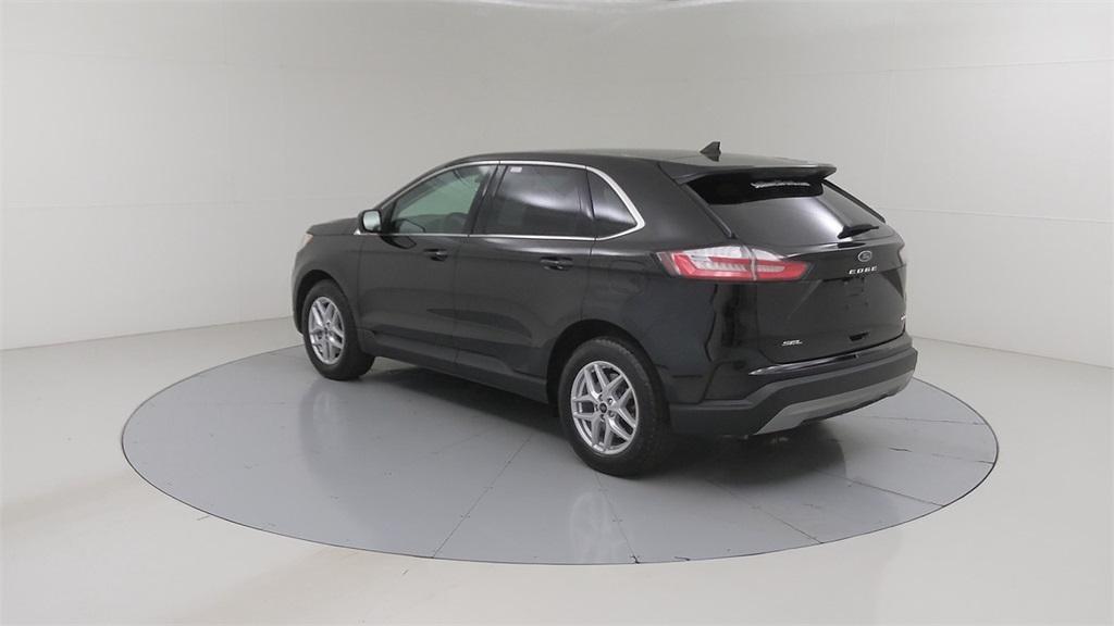 used 2024 Ford Edge car, priced at $30,759