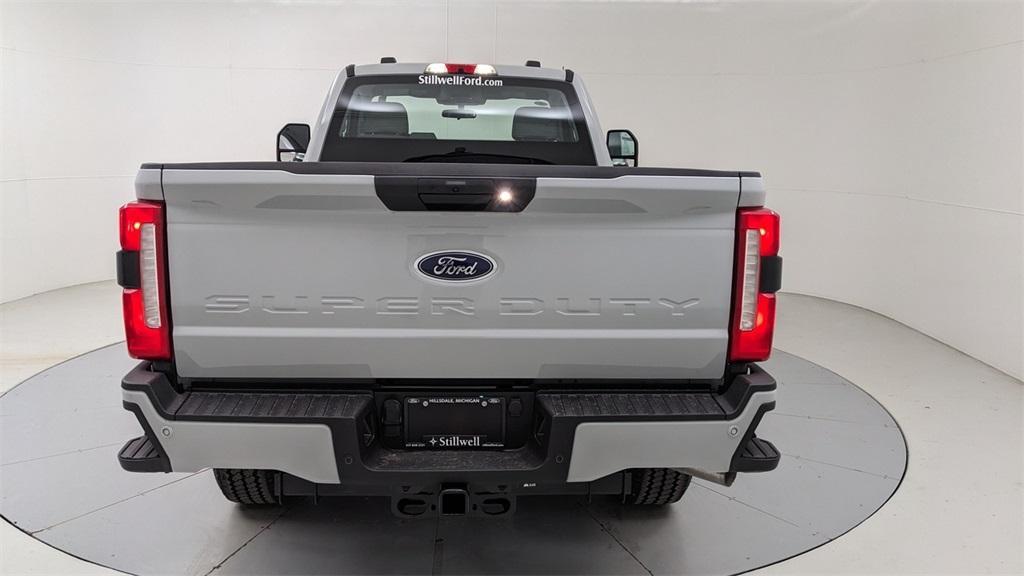 new 2025 Ford F-350 car, priced at $57,720