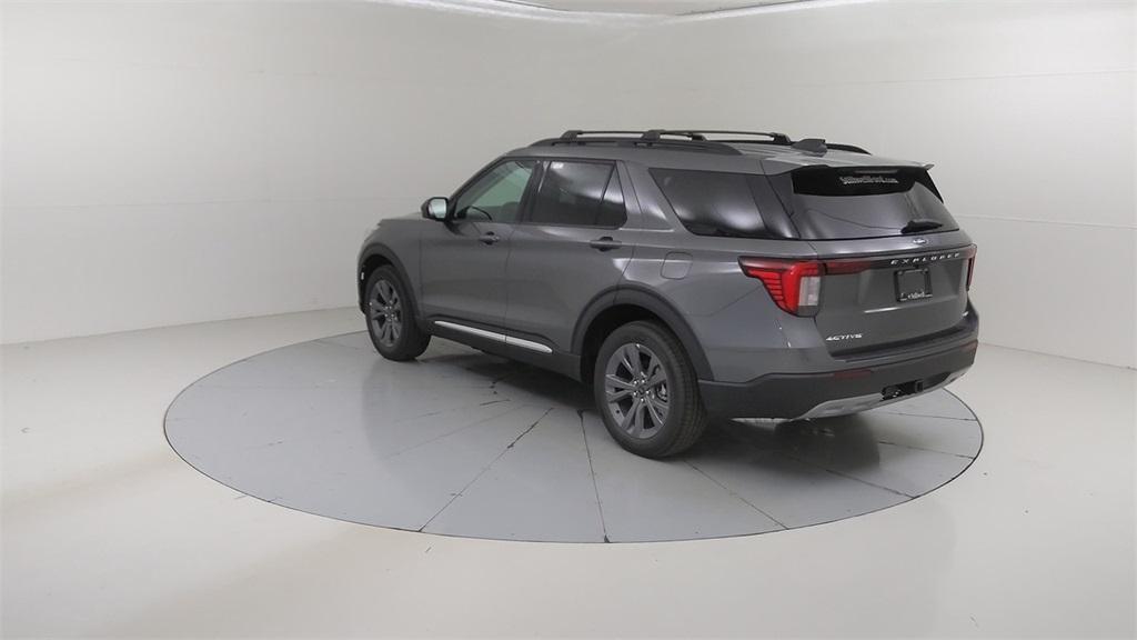 new 2025 Ford Explorer car, priced at $49,905