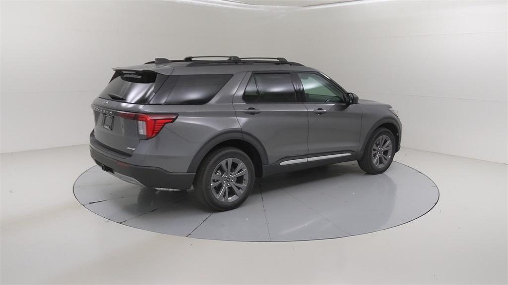 new 2025 Ford Explorer car, priced at $49,905