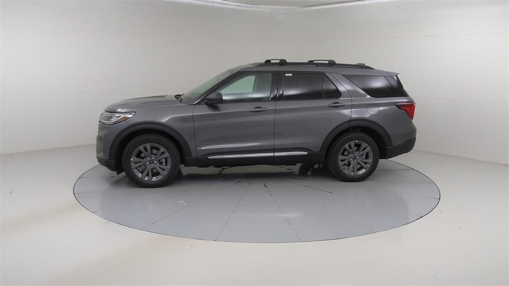 new 2025 Ford Explorer car, priced at $49,905