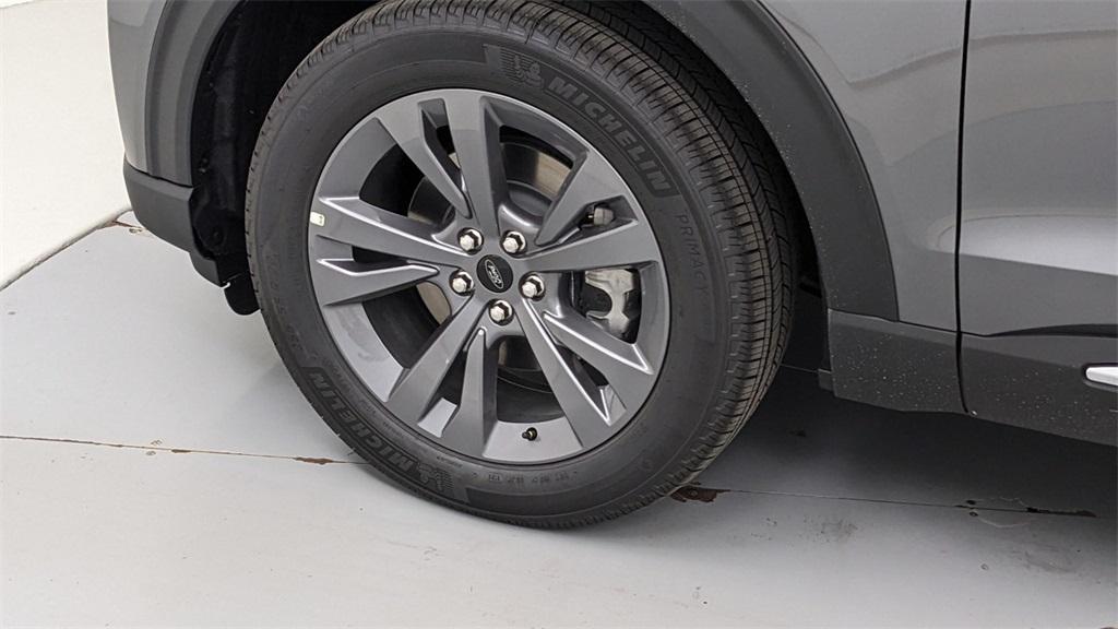 new 2025 Ford Explorer car, priced at $49,905