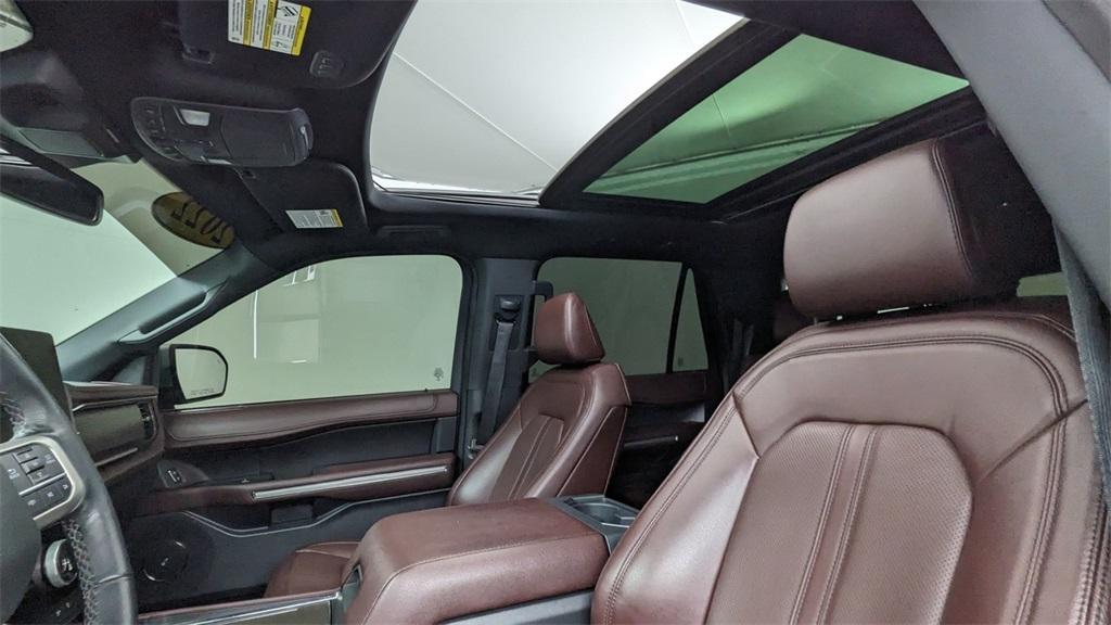 used 2022 Ford Expedition Max car, priced at $48,694
