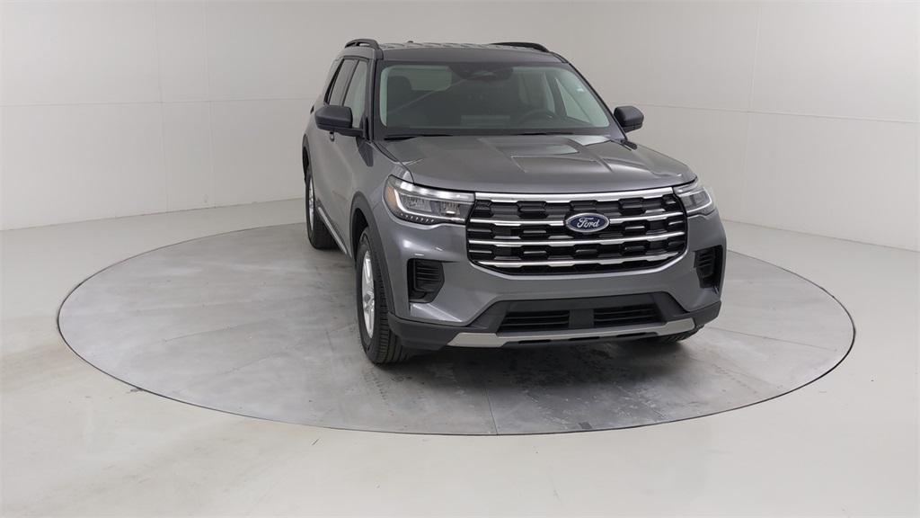 new 2025 Ford Explorer car, priced at $44,145