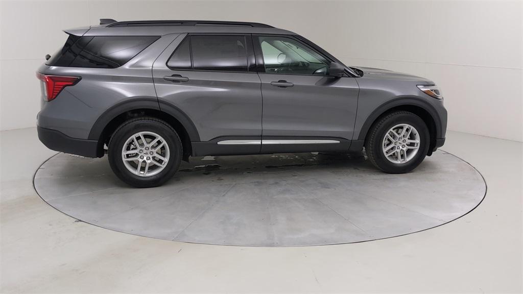 new 2025 Ford Explorer car, priced at $44,145