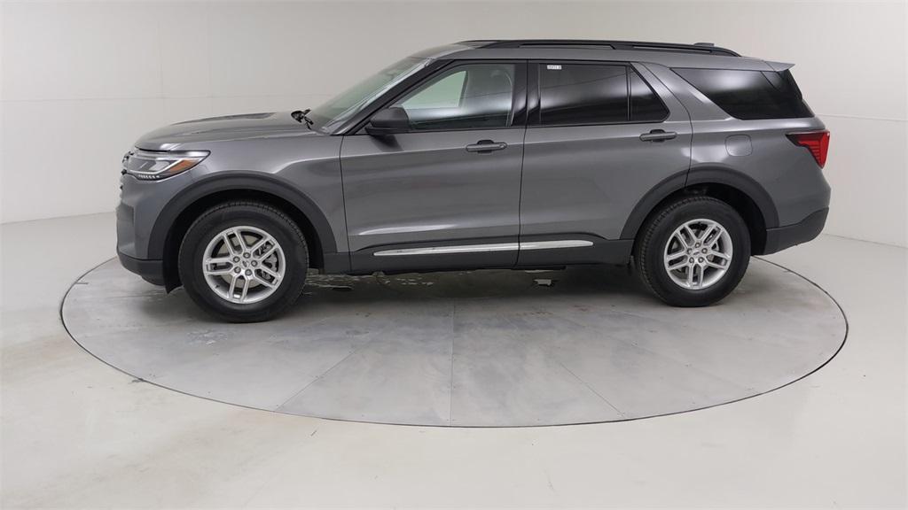 new 2025 Ford Explorer car, priced at $44,145