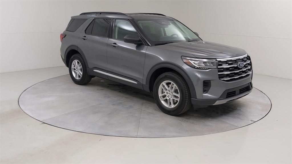 new 2025 Ford Explorer car, priced at $44,145