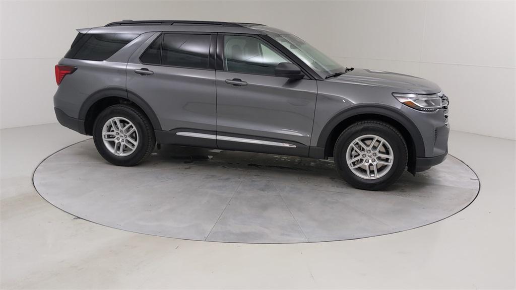 new 2025 Ford Explorer car, priced at $44,145