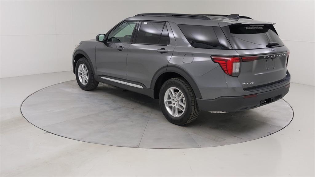 new 2025 Ford Explorer car, priced at $44,145
