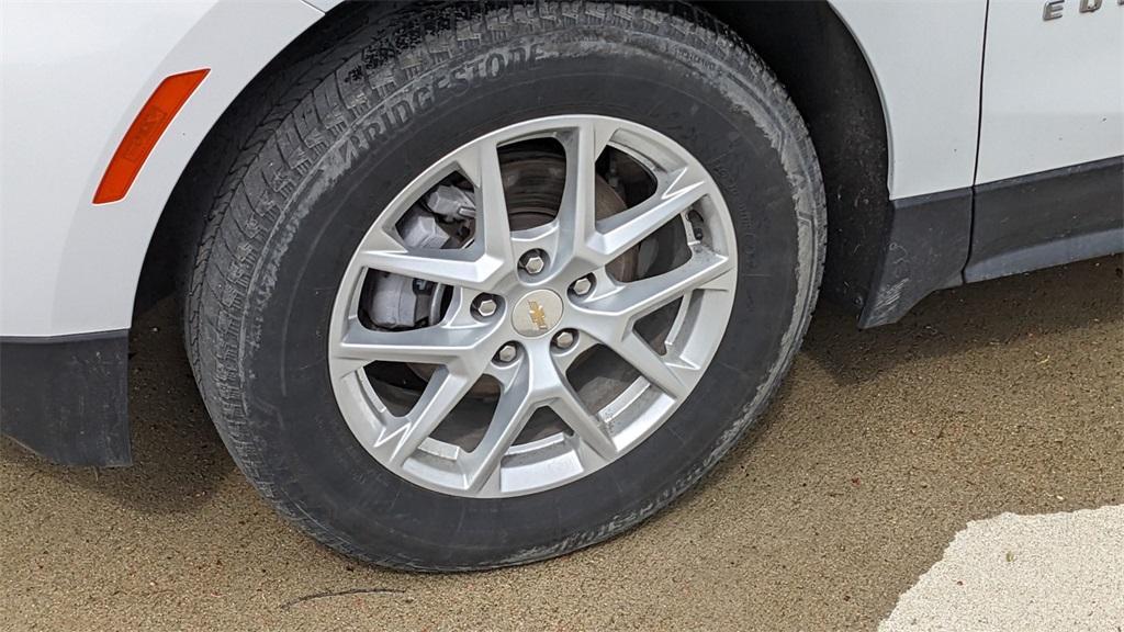 used 2024 Chevrolet Equinox car, priced at $25,189