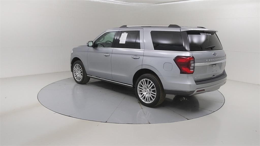 used 2024 Ford Expedition car, priced at $61,602