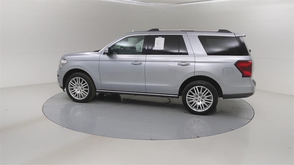 used 2024 Ford Expedition car, priced at $61,602