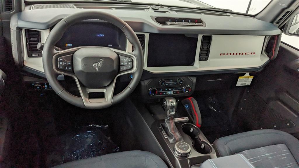 new 2025 Ford Bronco car, priced at $55,570