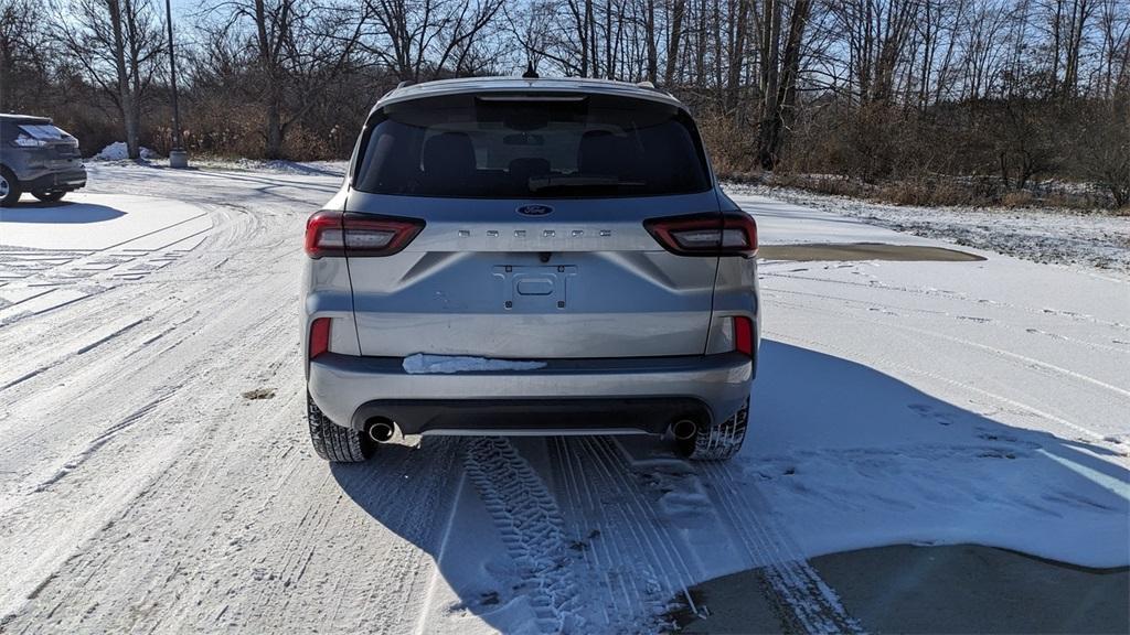 used 2023 Ford Escape car, priced at $21,317