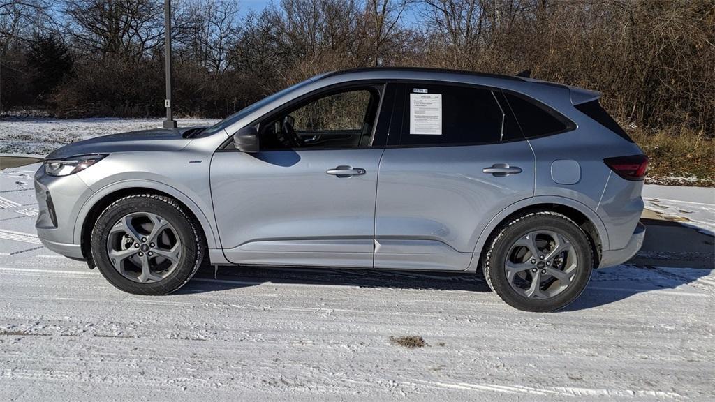 used 2023 Ford Escape car, priced at $21,317