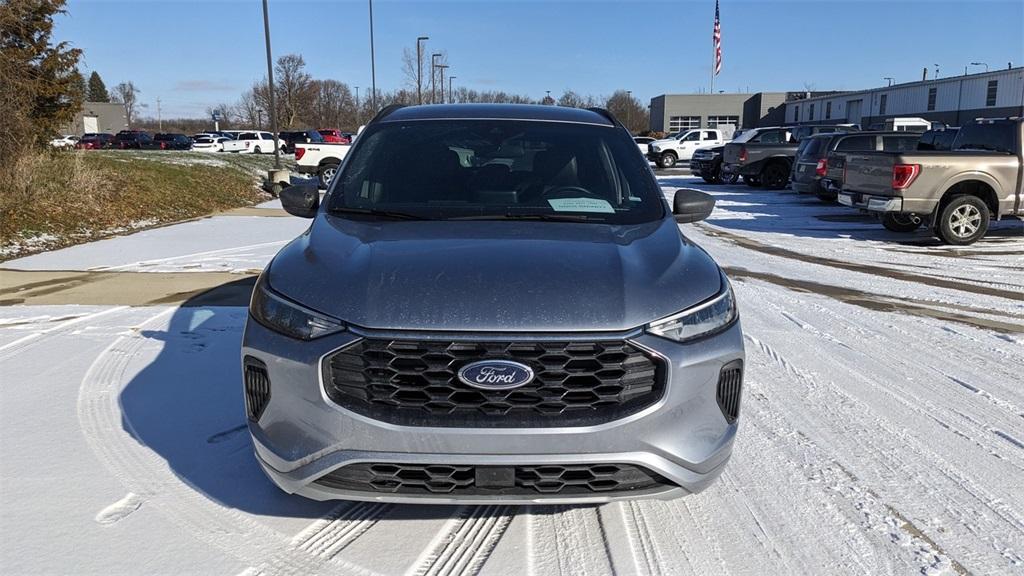 used 2023 Ford Escape car, priced at $21,317