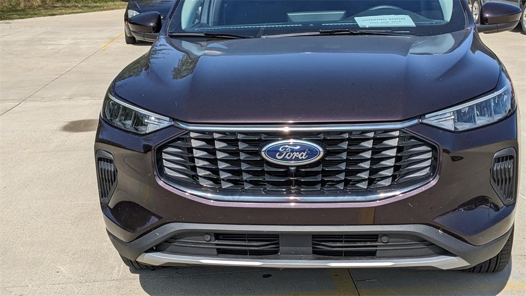 used 2023 Ford Escape car, priced at $27,085