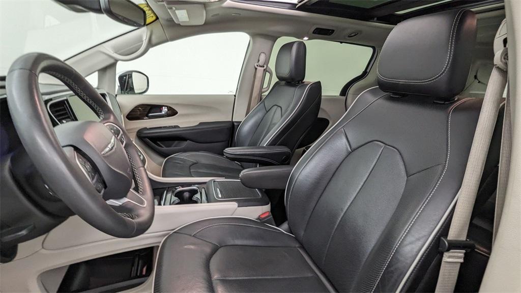 used 2023 Chrysler Pacifica car, priced at $27,979