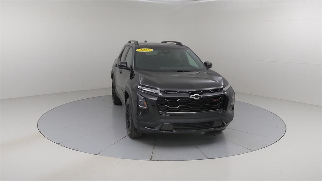 used 2025 Chevrolet Equinox car, priced at $35,315