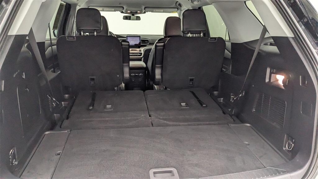 used 2022 Ford Explorer car, priced at $32,146