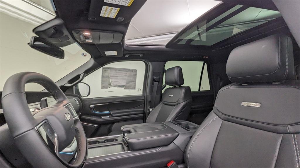 new 2025 Ford Expedition Max car, priced at $90,435
