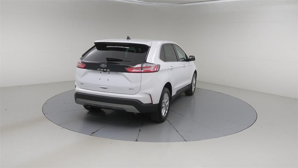 used 2022 Ford Edge car, priced at $28,567