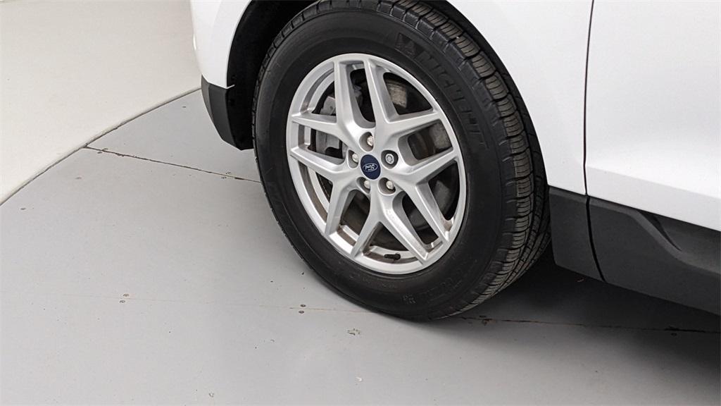 used 2022 Ford Edge car, priced at $28,567