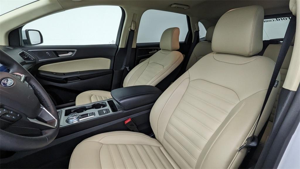 used 2022 Ford Edge car, priced at $28,567
