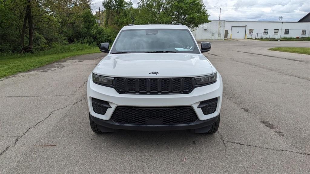 used 2024 Jeep Grand Cherokee car, priced at $36,353