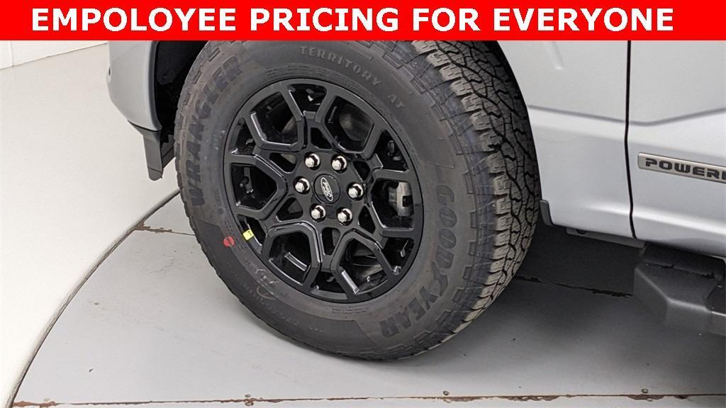 new 2025 Ford F-150 car, priced at $62,160