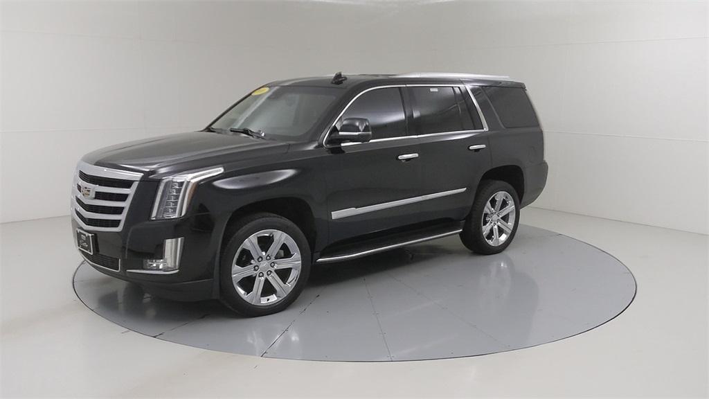 used 2016 Cadillac Escalade car, priced at $23,416