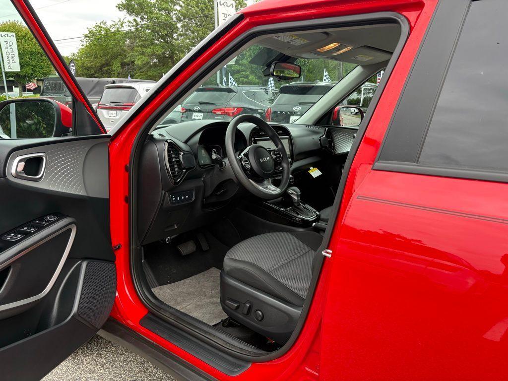 used 2024 Kia Soul car, priced at $17,056