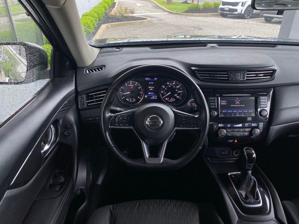 used 2018 Nissan Rogue car, priced at $7,777