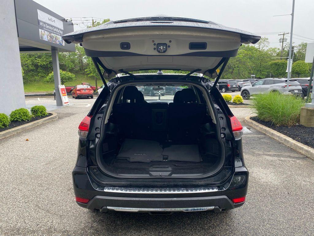 used 2018 Nissan Rogue car, priced at $7,777
