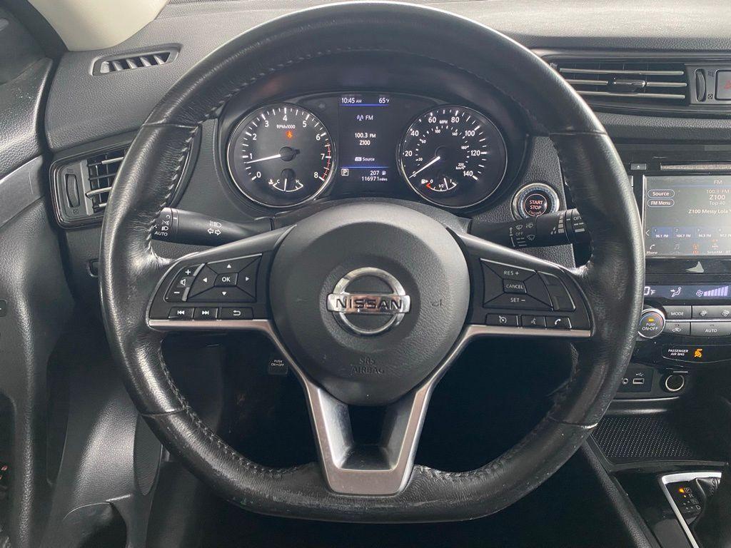 used 2018 Nissan Rogue car, priced at $7,777