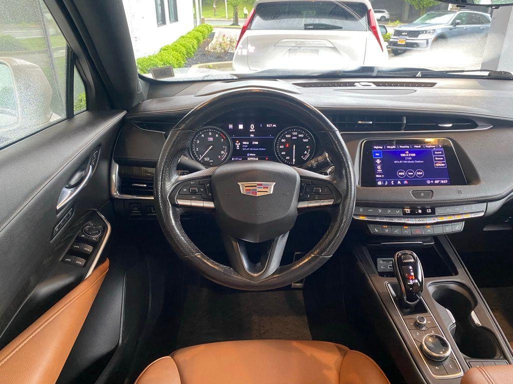 used 2021 Cadillac XT4 car, priced at $25,646