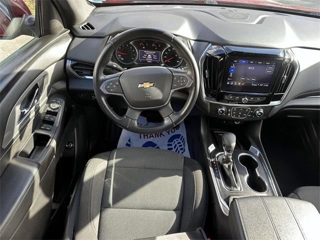 used 2022 Chevrolet Traverse car, priced at $24,288