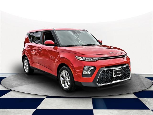 used 2022 Kia Soul car, priced at $16,500