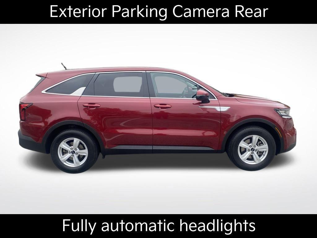 used 2023 Kia Sorento car, priced at $19,982